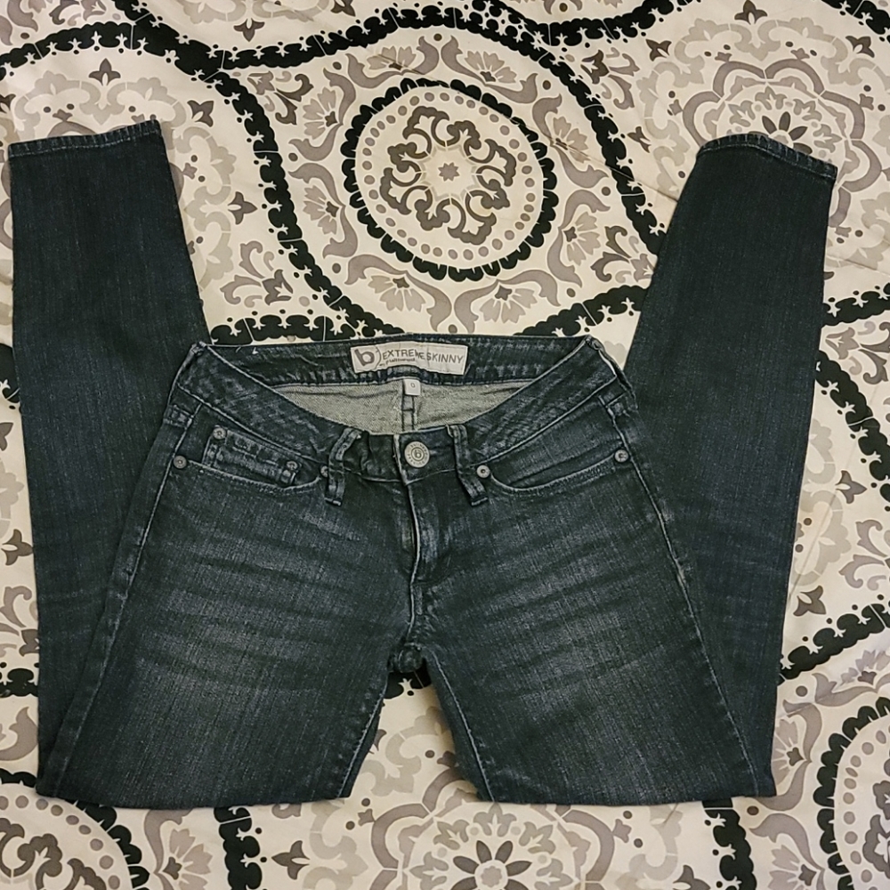 Bullhead extreme skinny jeans